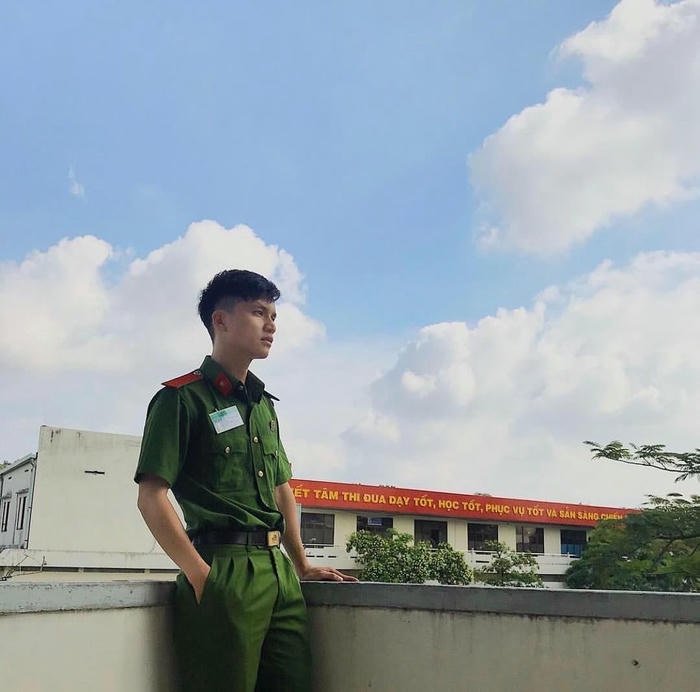 Ảnh công an lịch lãm