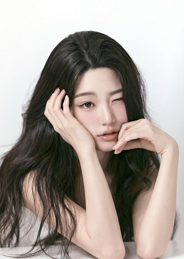 Ảnh gái xinh Hàn Quốc xinh như búp bê