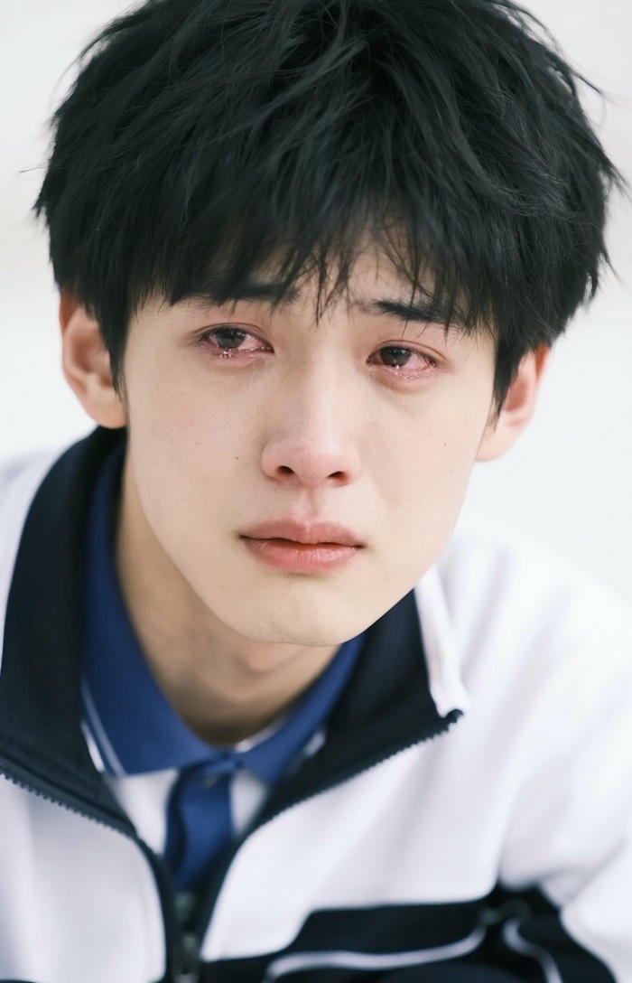 Ảnh trai đẹp buồn nghệ thuật