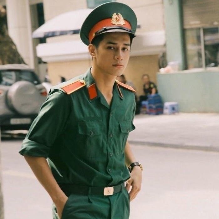 Công an trong lễ phục siêu đẹp