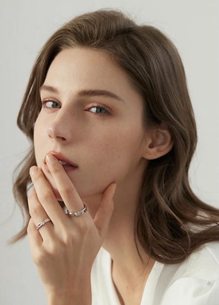 Gái Tây xinh mang vẻ đẹp hiện đại