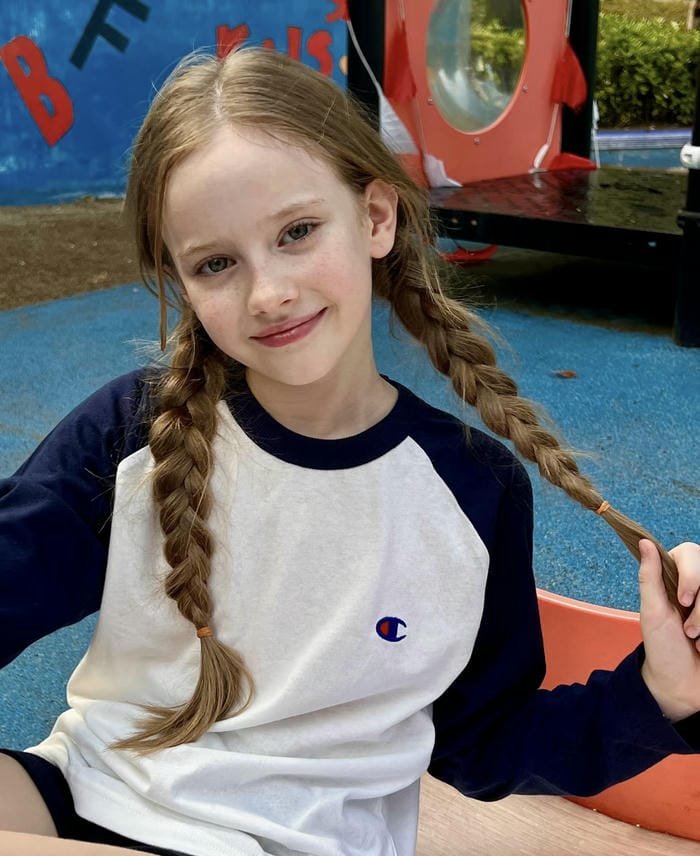 Hình gái Tây xinh khiến trái tim rung động