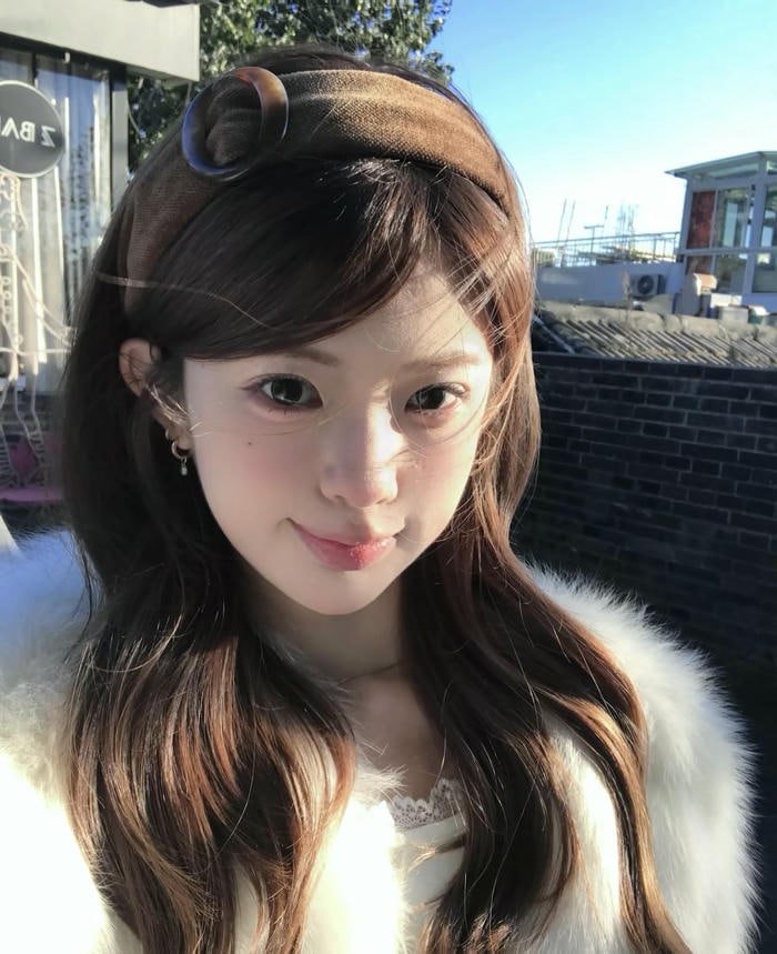 Hình gái xinh da trắng mang vẻ đẹp thuần khiết