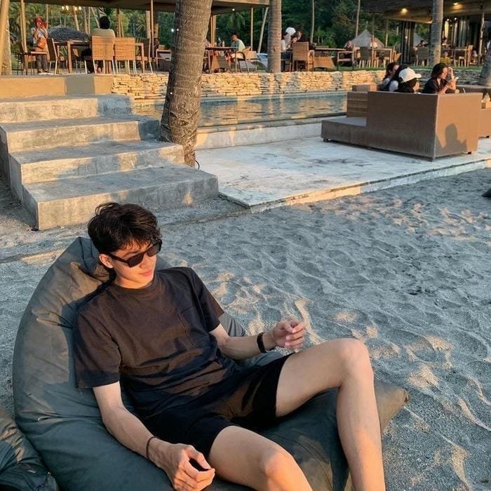 Hình trai Việt Nam mang vẻ đẹp trẻ trung