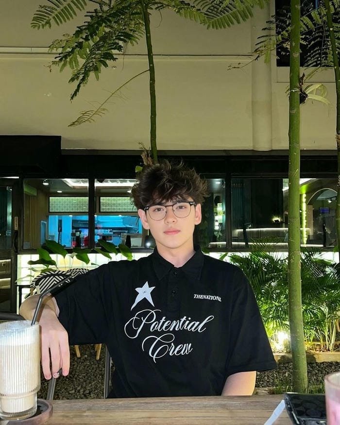 Hình trai Việt Nam tự nhiên và gần gũi