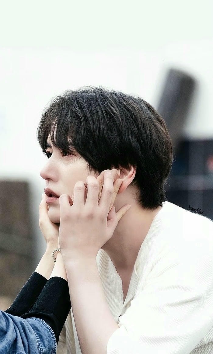 Hình trai đẹp thể hiện nỗi nhớ