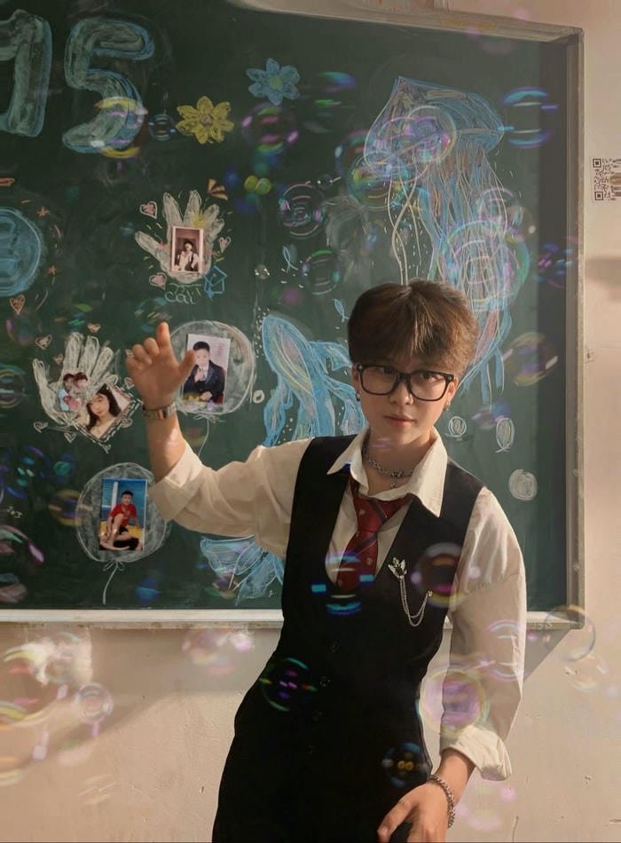 Hình trai học sinh giản dị mà thu hút