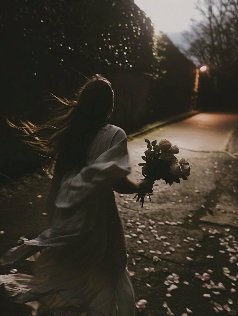 ảnh gái xinh buồn cô đơn