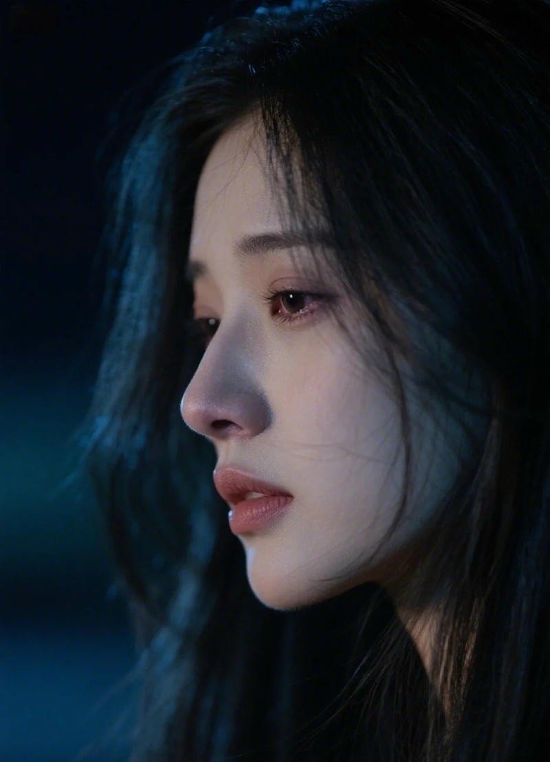 ảnh gái xinh buồn lãng mạn