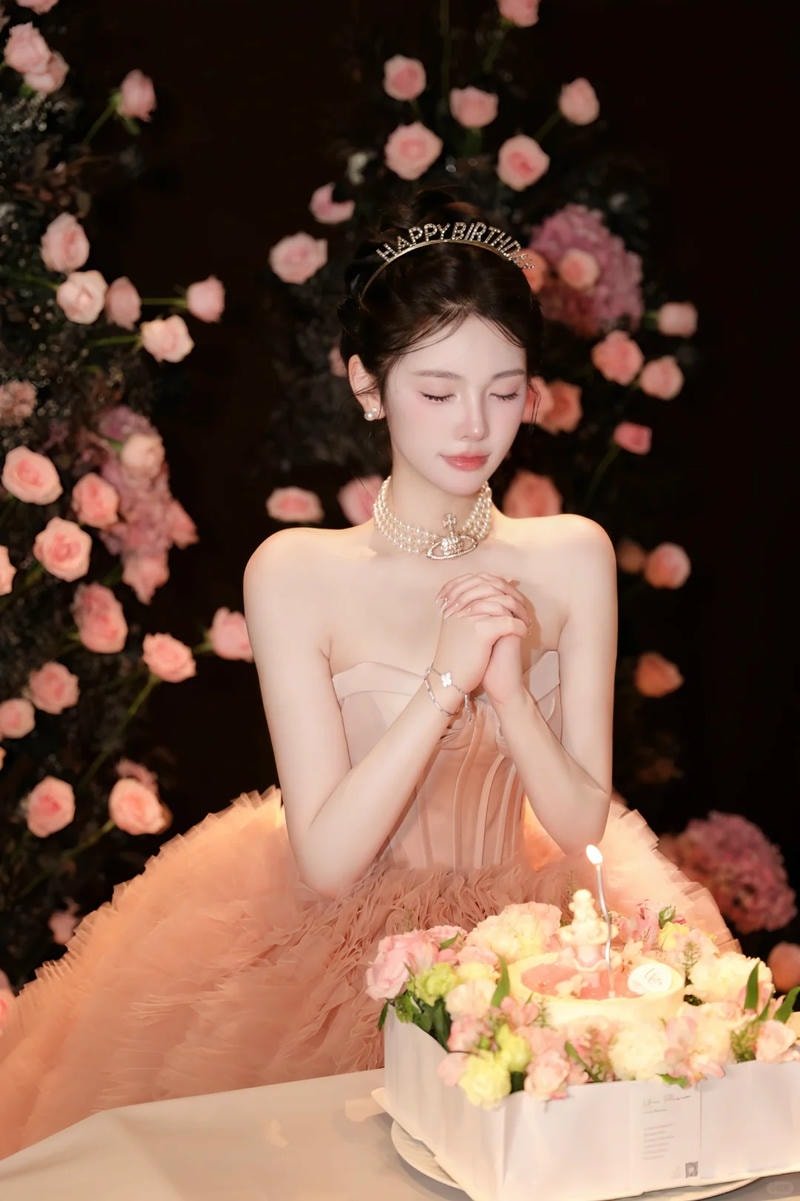 ảnh gái xinh dự tiệc sinh nhật