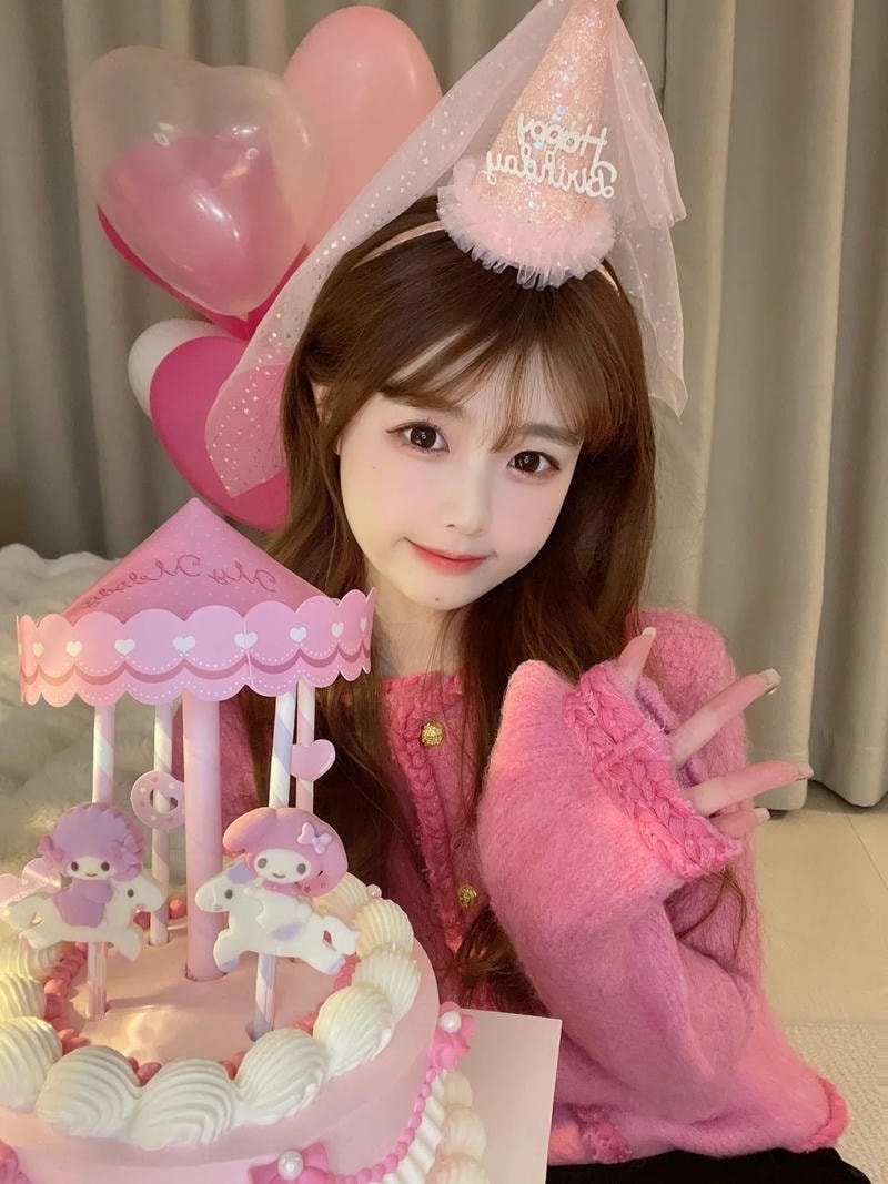 ảnh gái xinh mặc váy sinh nhật