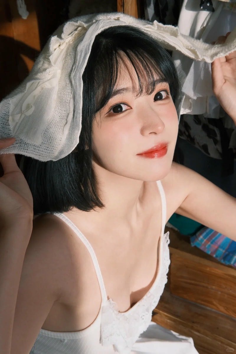 ảnh gái xinh tóc ngang vai cute