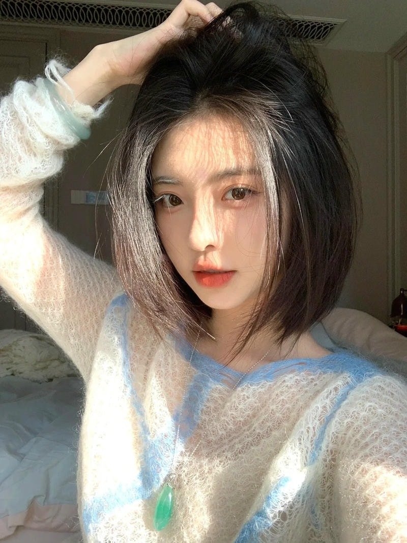 ảnh gái xinh tóc ngang vai hàn quốc 2k3