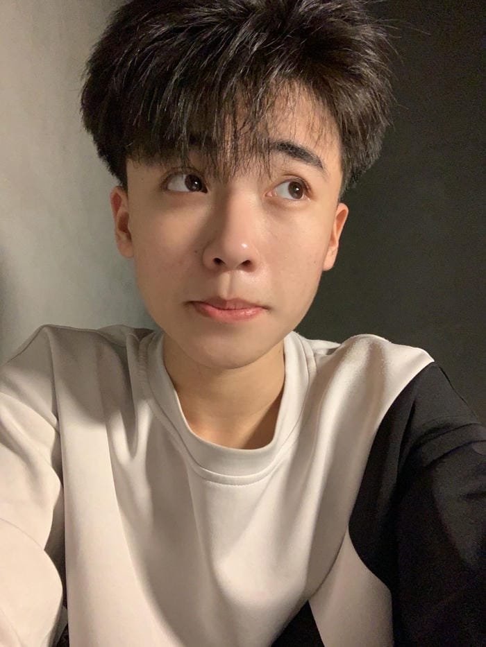 ảnh hotboy TikTok biểu cảm dễ thương