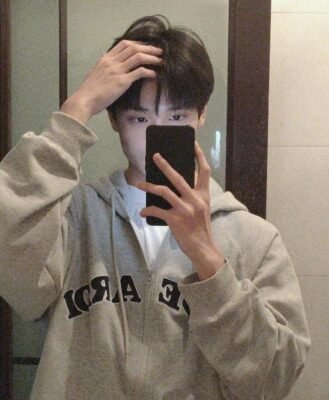 ảnh trai đẹp dáng chuẩn