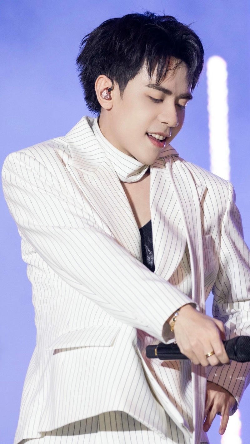 ảnh nền quang hùng masterd 2025