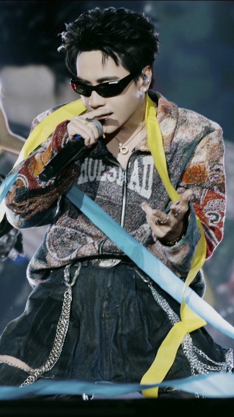 ảnh nền quang hùng masterd hero