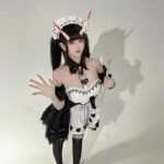 ánh đều cosplay hầu gái