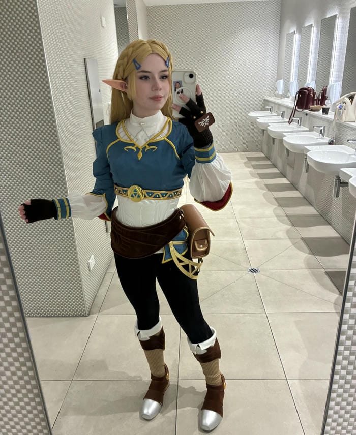 khung sáng ảnh cosplay anime