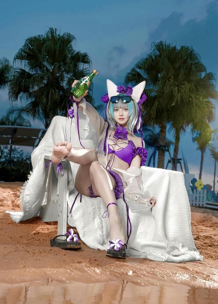 tone dịu gái xinh cosplay mặc bikini