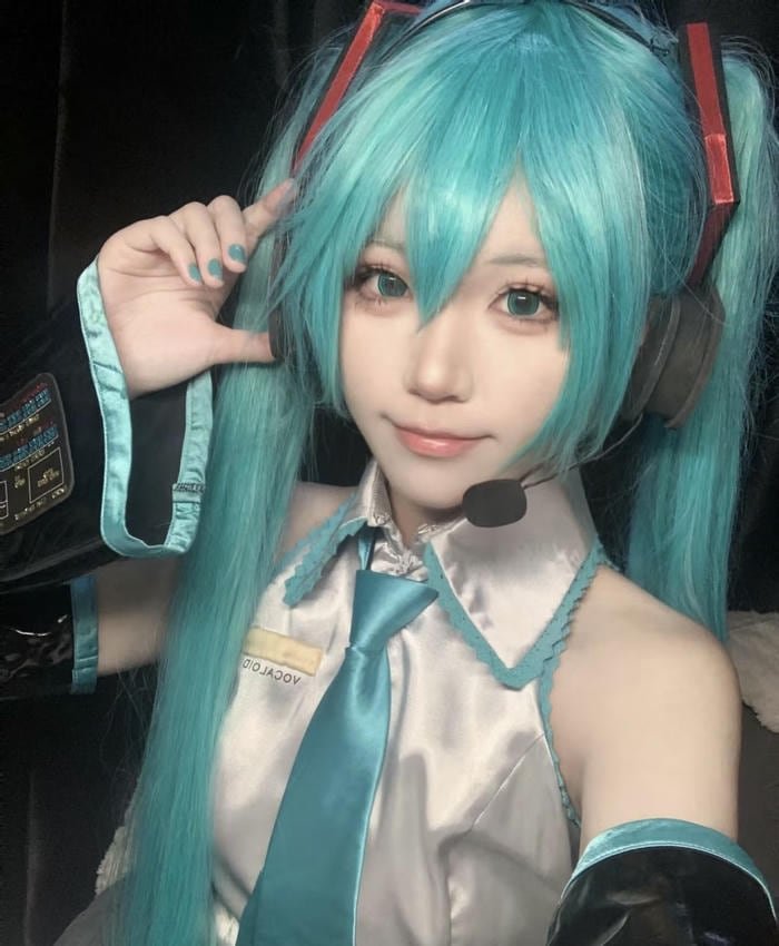 tone mịn cosplay anime nữ