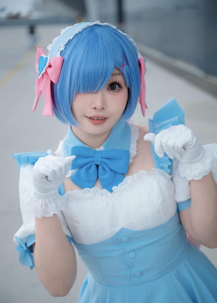 tone sáng cosplay anime nữ
