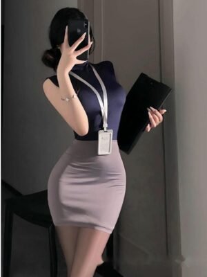 vibe sang cosplay thư ký