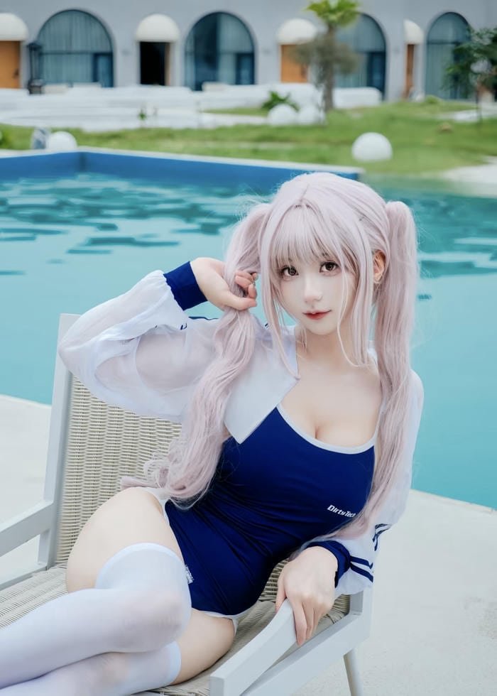 vibe summer gái xinh cosplay mặc bikini